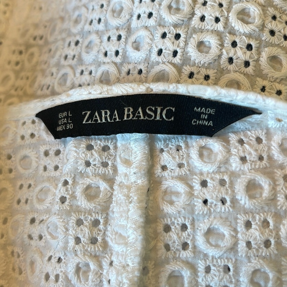 Zara Basic - White Eyelet Peplum Jacket - Size L - image 4